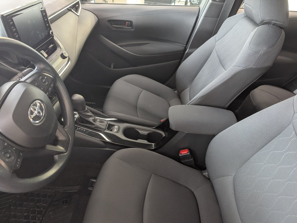 Toyota Corolla LE AUTOMATIQUE, 2022 à Magog, Québec - 11 - w1024h768px