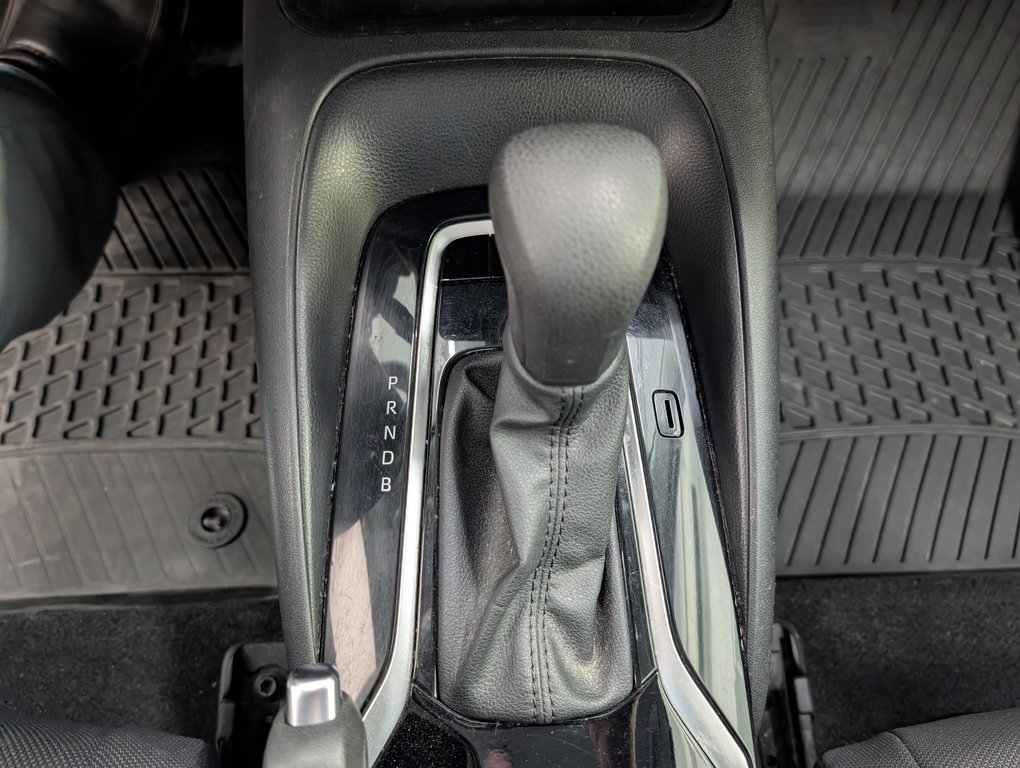 2022 Toyota Corolla L, AUTOMATIQUE, in Magog, Quebec - 12 - w1024h768px