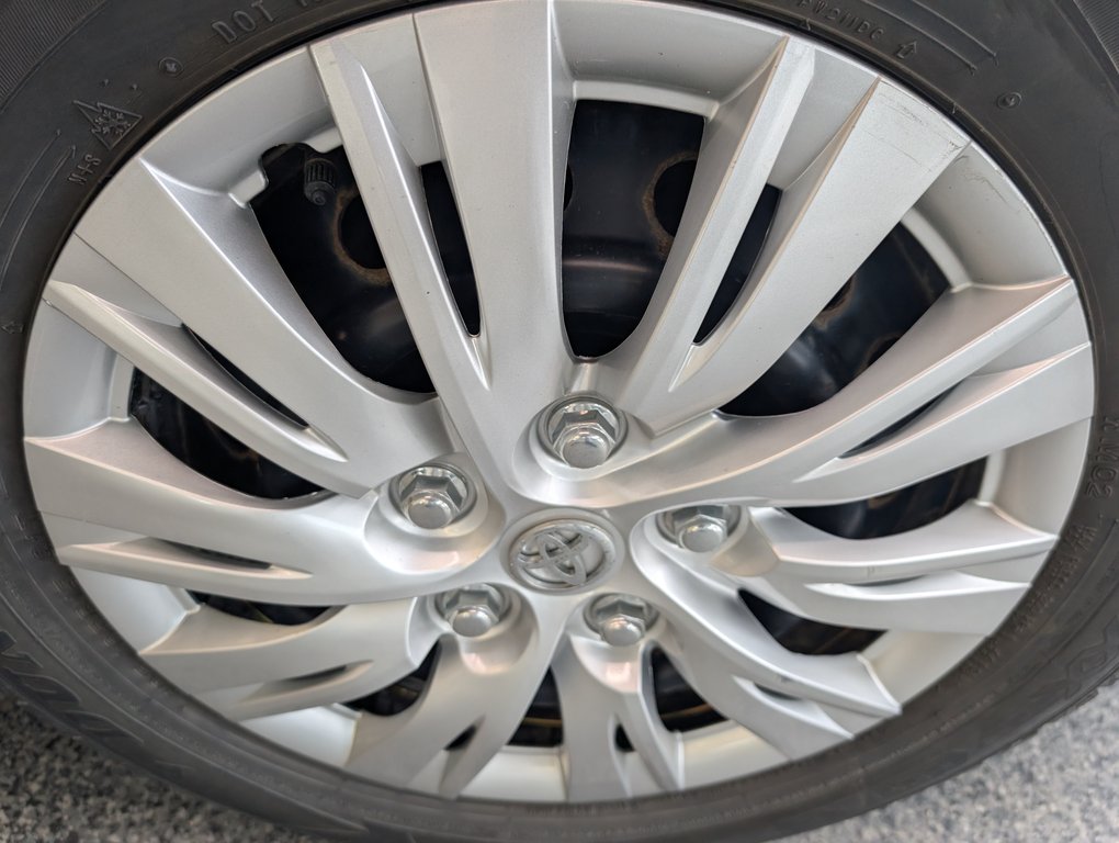 2022 Toyota Corolla L, AUTOMATIQUE, in Magog, Quebec - 18 - w1024h768px