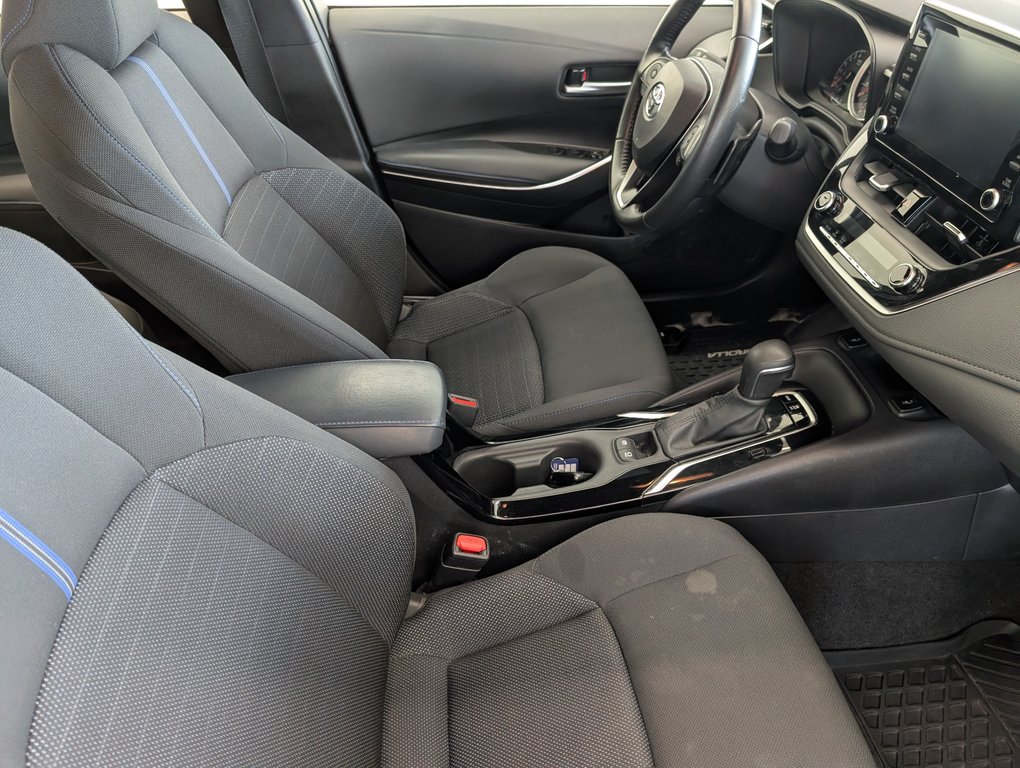 Toyota Corolla SE, CVT 2022 à Magog, Québec - 8 - w1024h768px