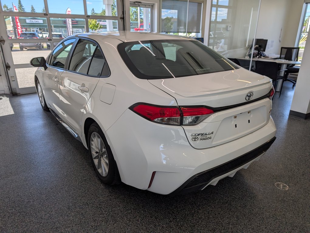 Toyota Corolla SE, CVT 2022 à Magog, Québec - 4 - w1024h768px