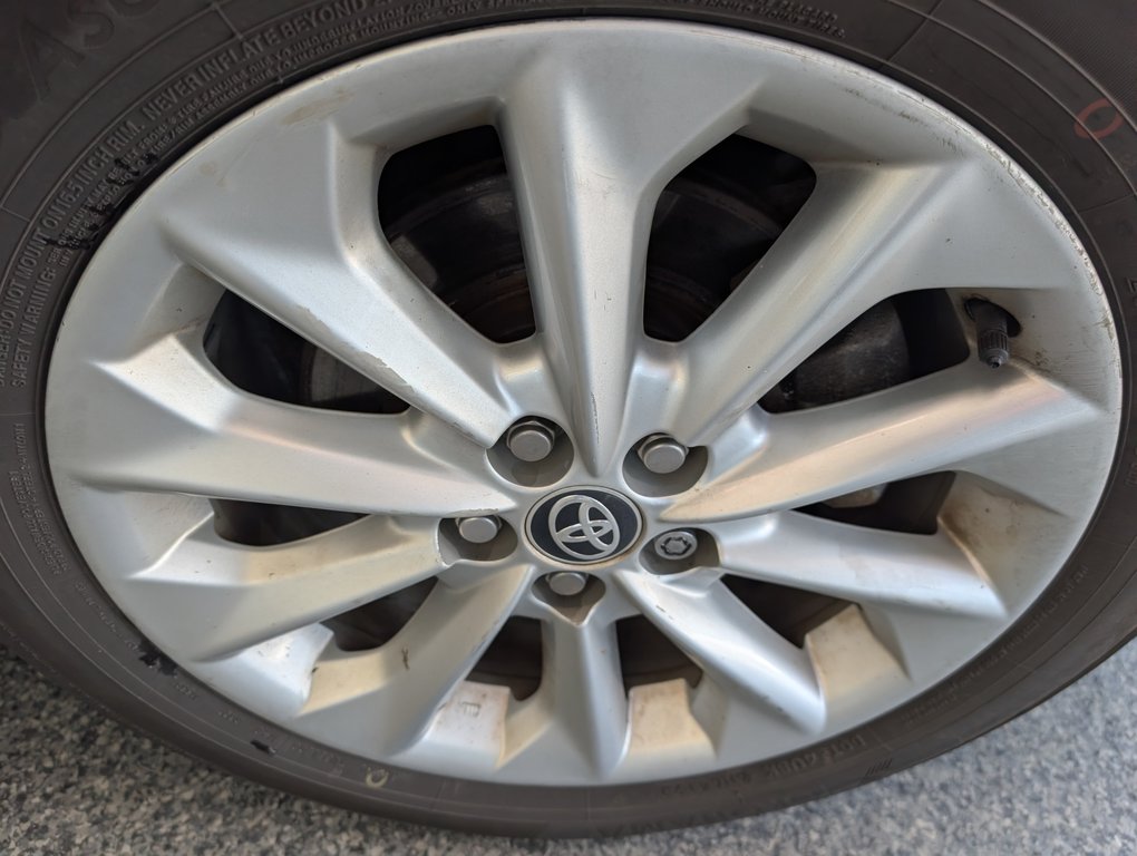 Toyota Corolla SE, CVT 2022 à Magog, Québec - 23 - w1024h768px