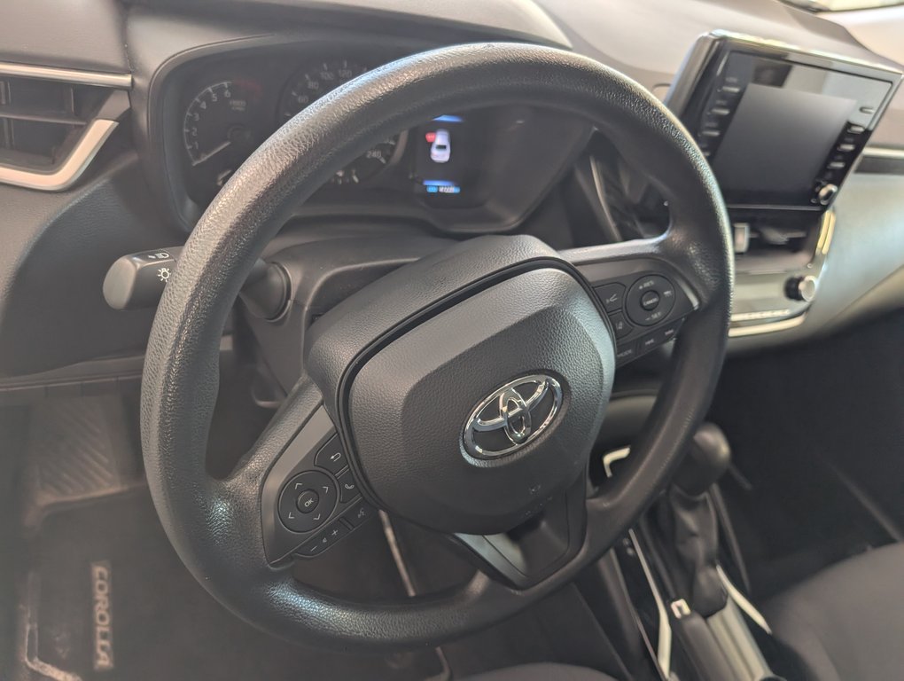 Toyota Corolla L 2022 à Magog, Québec - 11 - w1024h768px