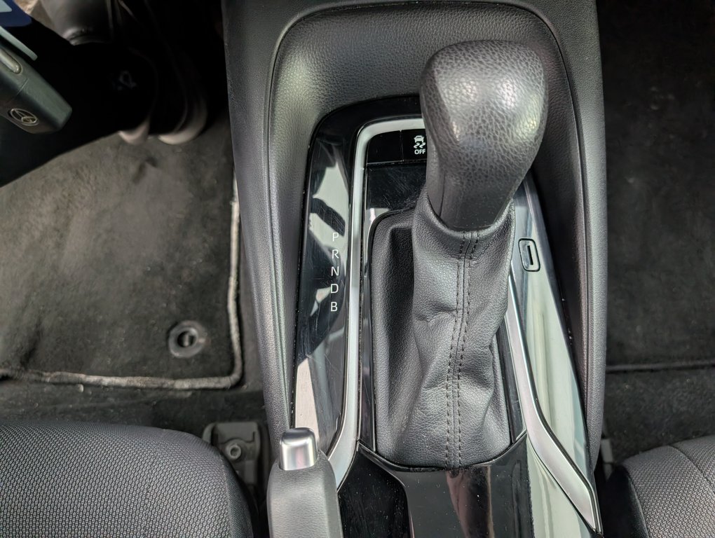Toyota Corolla L 2022 à Magog, Québec - 14 - w1024h768px