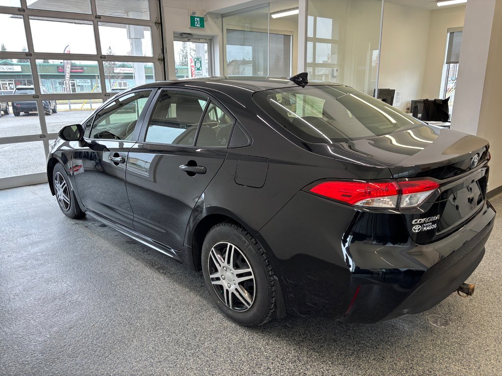 Toyota Corolla Hybrid LE 2023 à Magog, Québec - 5 - w1024h768px