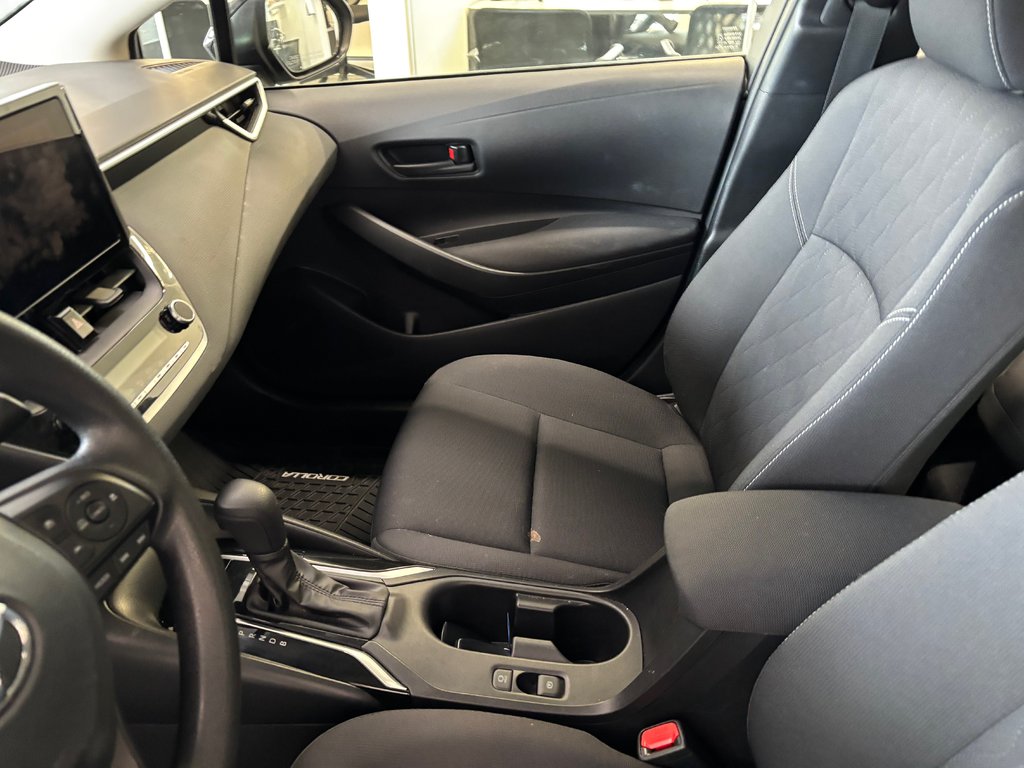 Toyota Corolla Hybrid LE 2023 à Magog, Québec - 13 - w1024h768px