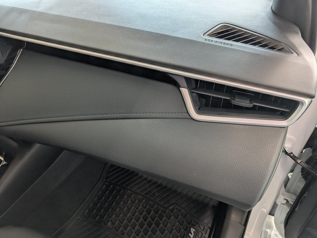 2024 Toyota Corolla SE GROUPE AMELIORER, GARANTIE JUSQU EN 2028, in Magog, Quebec - 9 - w1024h768px