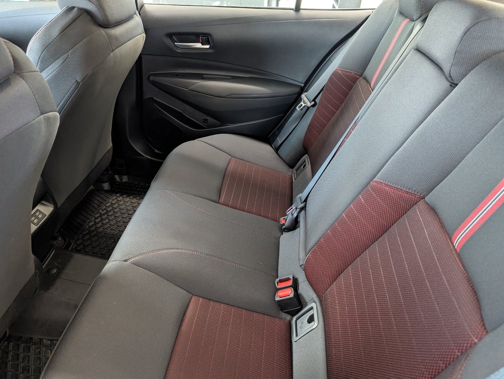 2024 Toyota Corolla SE GROUPE AMELIORER, GARANTIE JUSQU EN 2028, in Magog, Quebec - 10 - w1024h768px