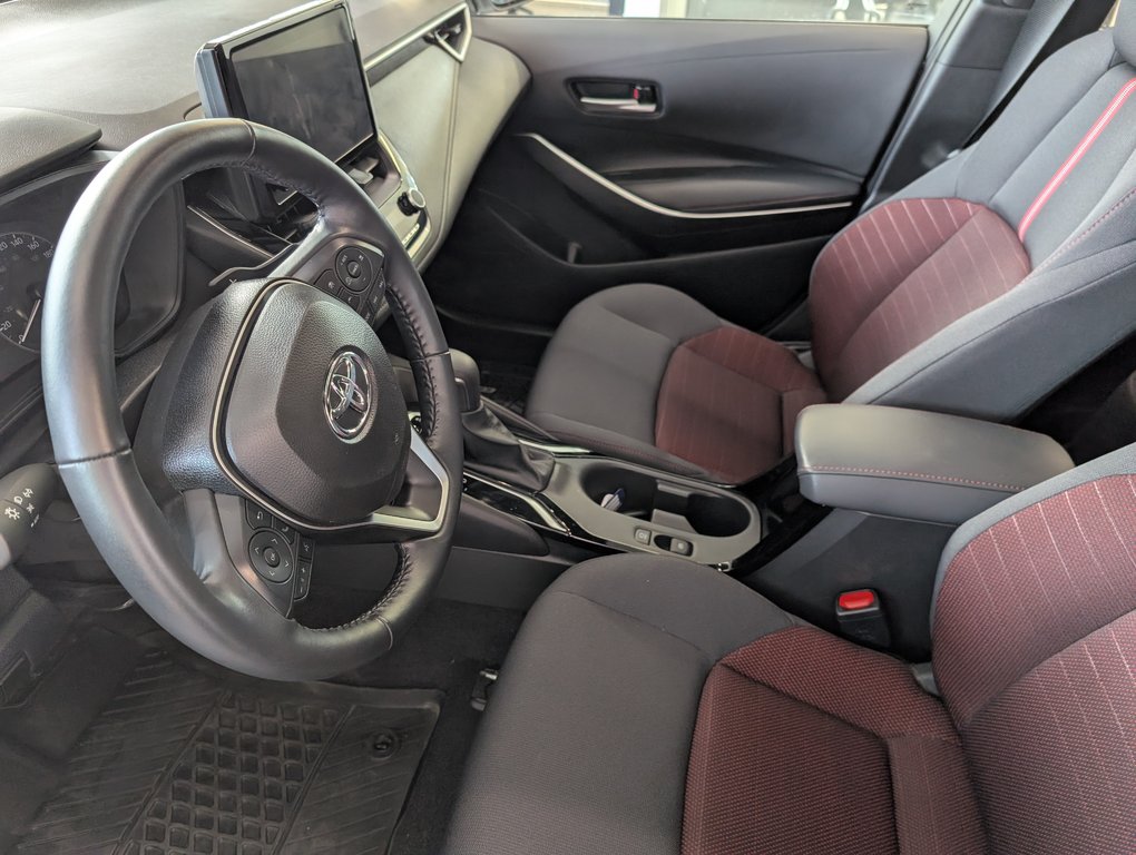 2024 Toyota Corolla SE GROUPE AMELIORER, GARANTIE JUSQU EN 2028, in Magog, Quebec - 11 - w1024h768px