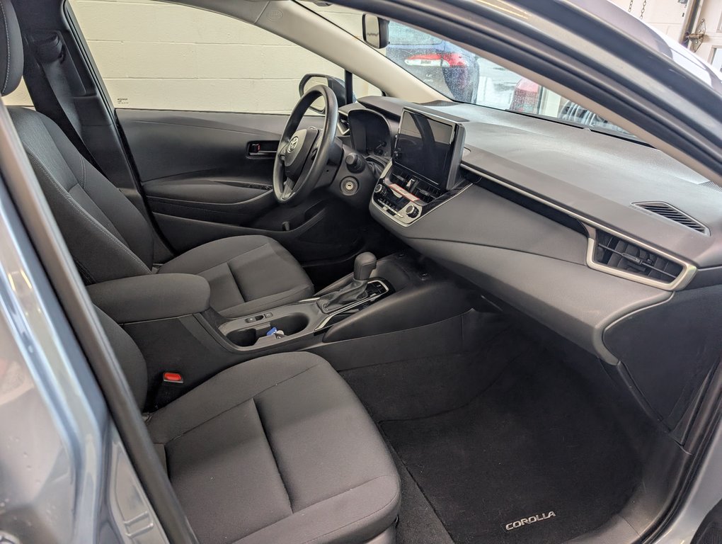 Toyota Corolla LE, AUTOMATIQUE, GARANTIE JUSQU EN 2029, 2024 à Magog, Québec - 8 - w1024h768px