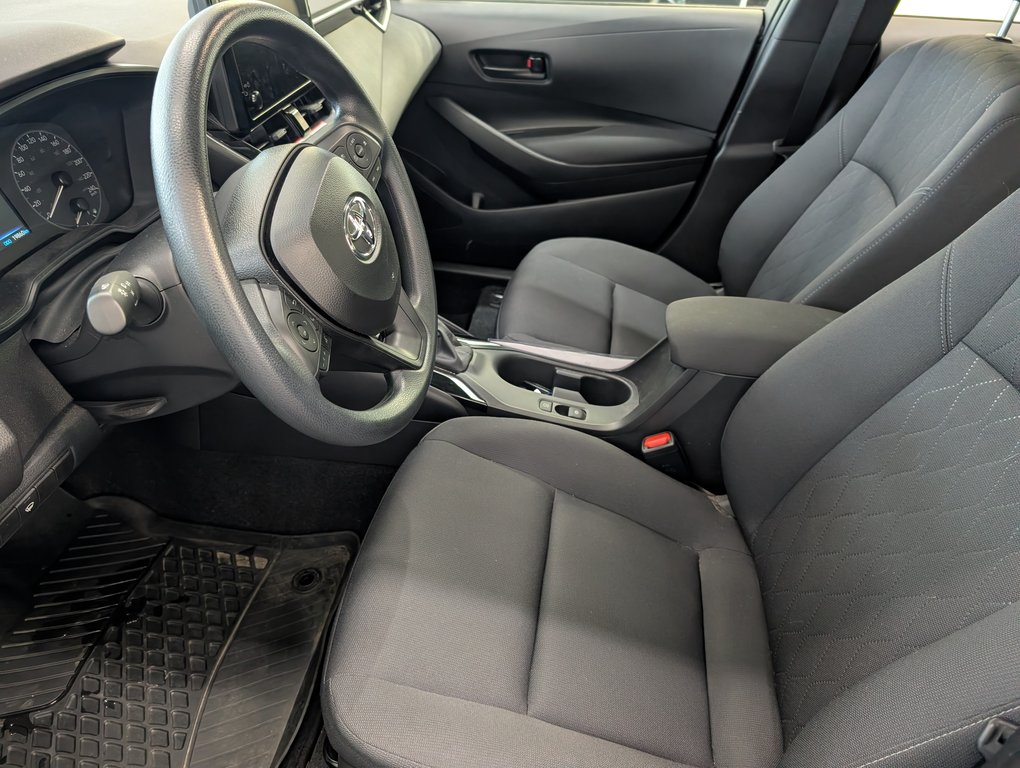 Toyota Corolla LE, AUTOMATIQUE, GARANTIE JUSQU EN 2029, 2024 à Magog, Québec - 11 - w1024h768px