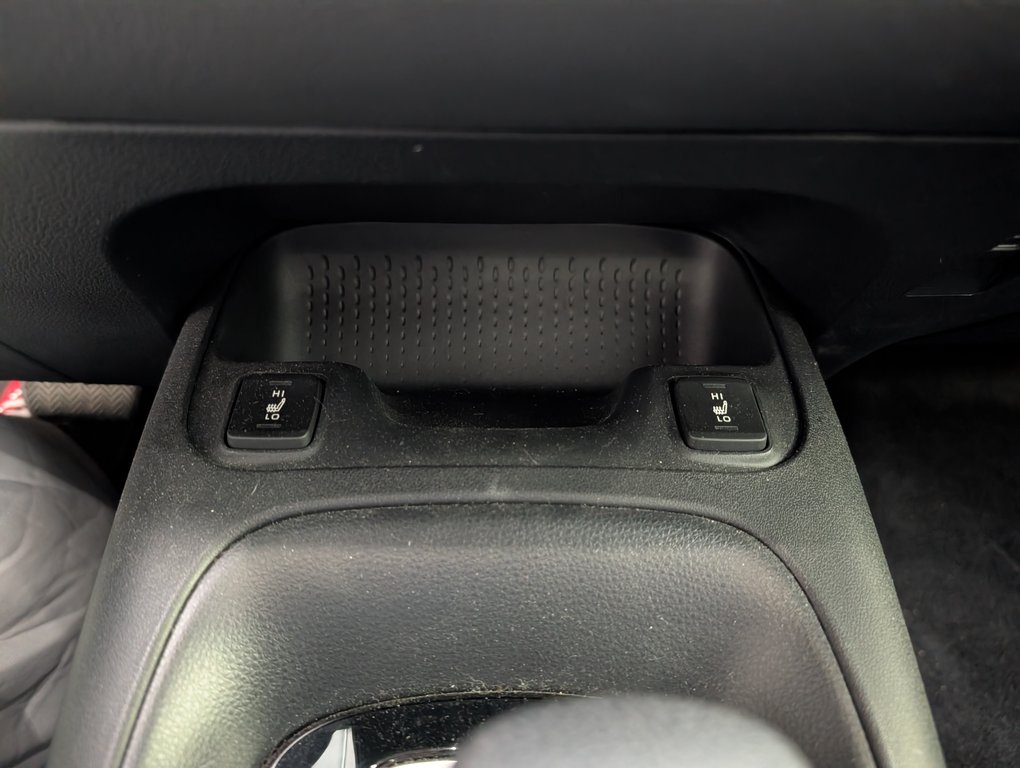 Toyota Corolla LE, AUTOMATIQUE, GARANTIE JUSQU EN 2029, 2024 à Magog, Québec - 16 - w1024h768px