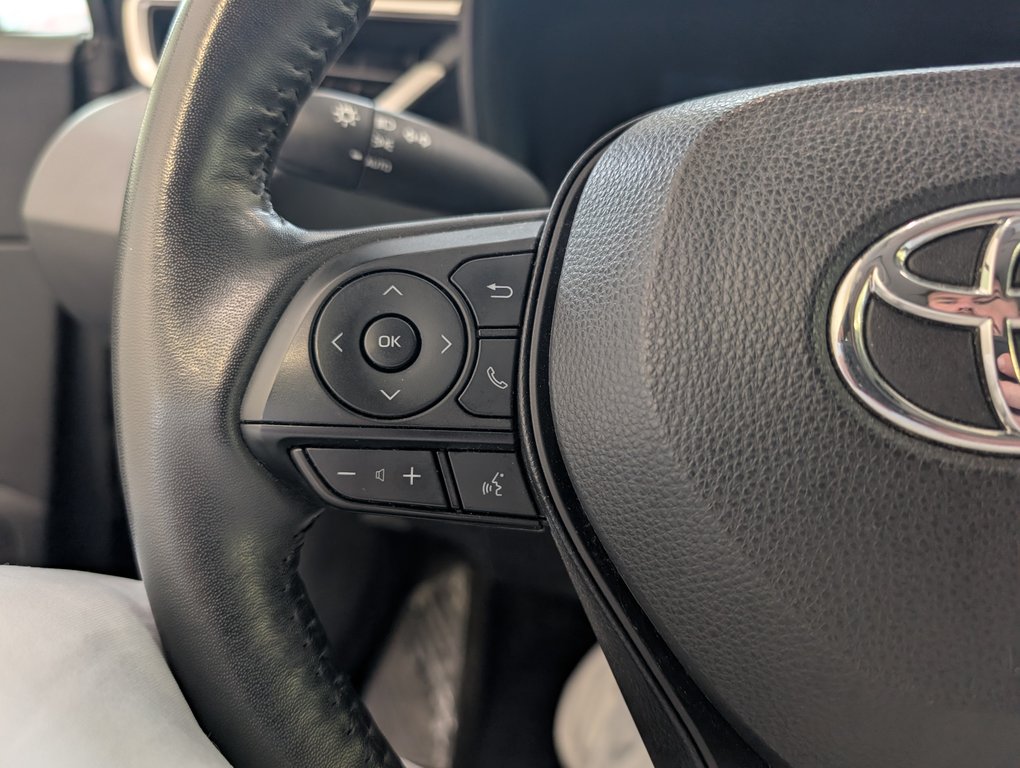 Toyota Corolla Hybride  LE AWD 2024 à Magog, Québec - 18 - w1024h768px