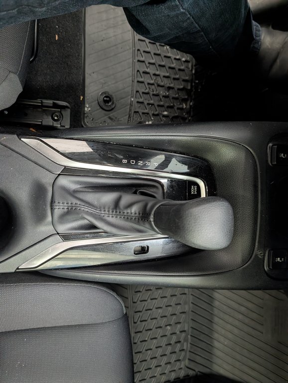 2024 Toyota Corolla Hybrid LE, GARANTIE JUSQU EN 2027, in Magog, Quebec - 15 - w1024h768px