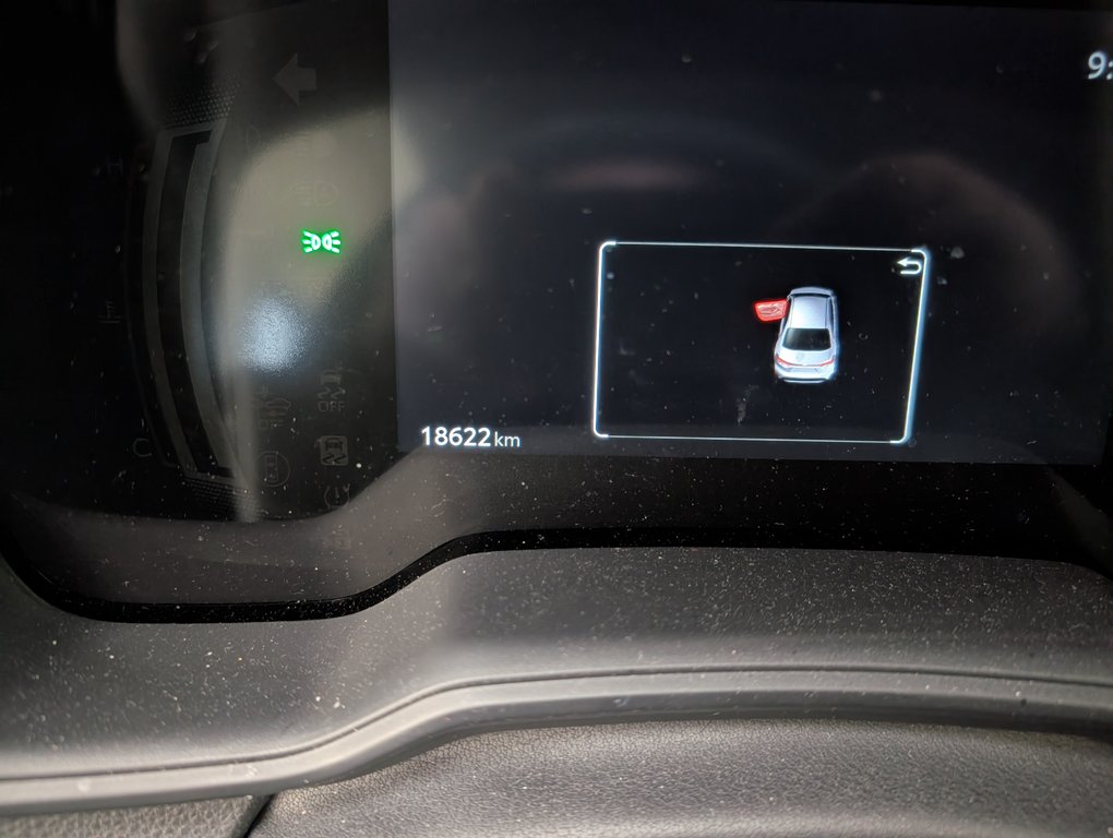 2024 Toyota Corolla Hybrid LE, GARANTIE JUSQU EN 2027, in Magog, Quebec - 20 - w1024h768px