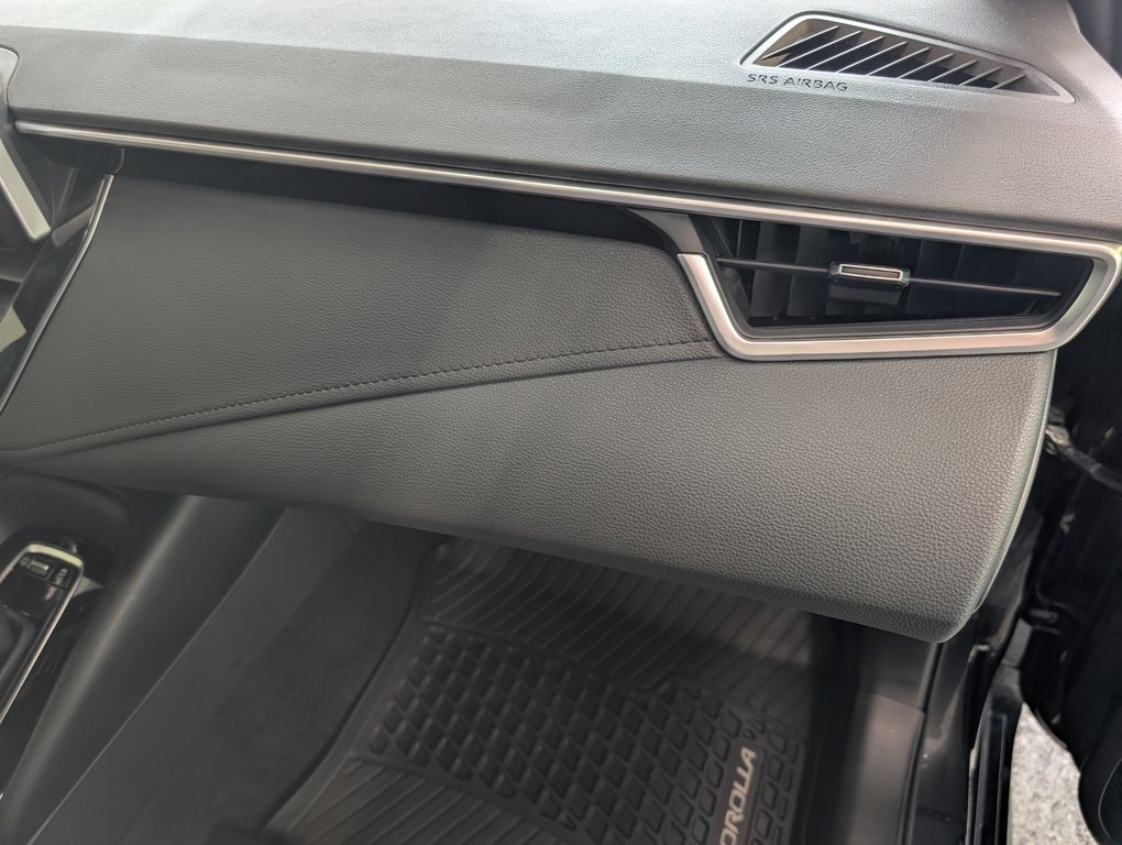 2024 Toyota Corolla XSE TOIT, MAGS, in Magog, Quebec - 9 - w1024h768px