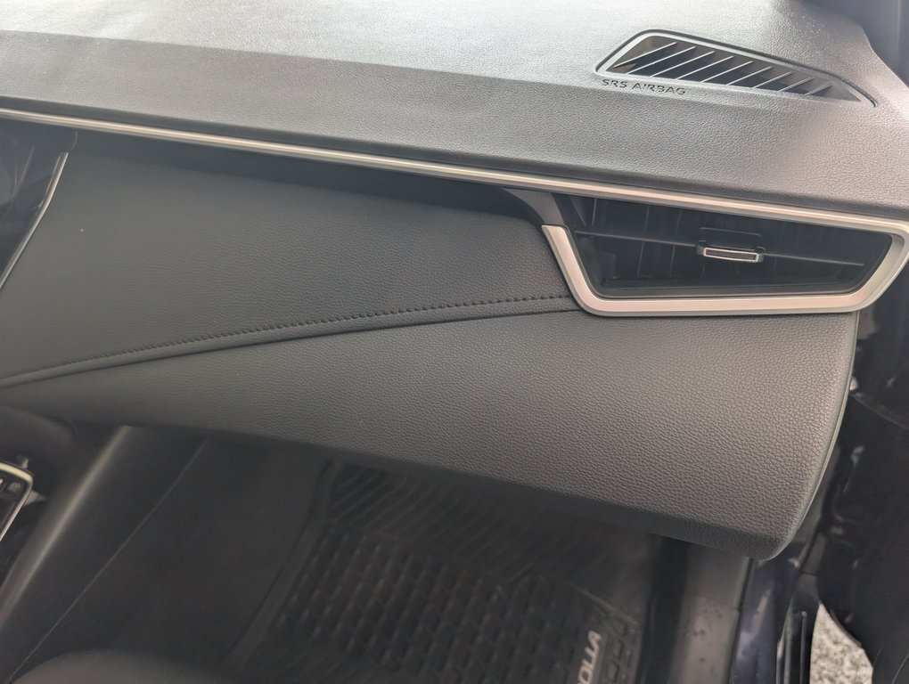 2025 Toyota Corolla HYBRIDE SE AWD in Magog, Quebec - 7 - w1024h768px