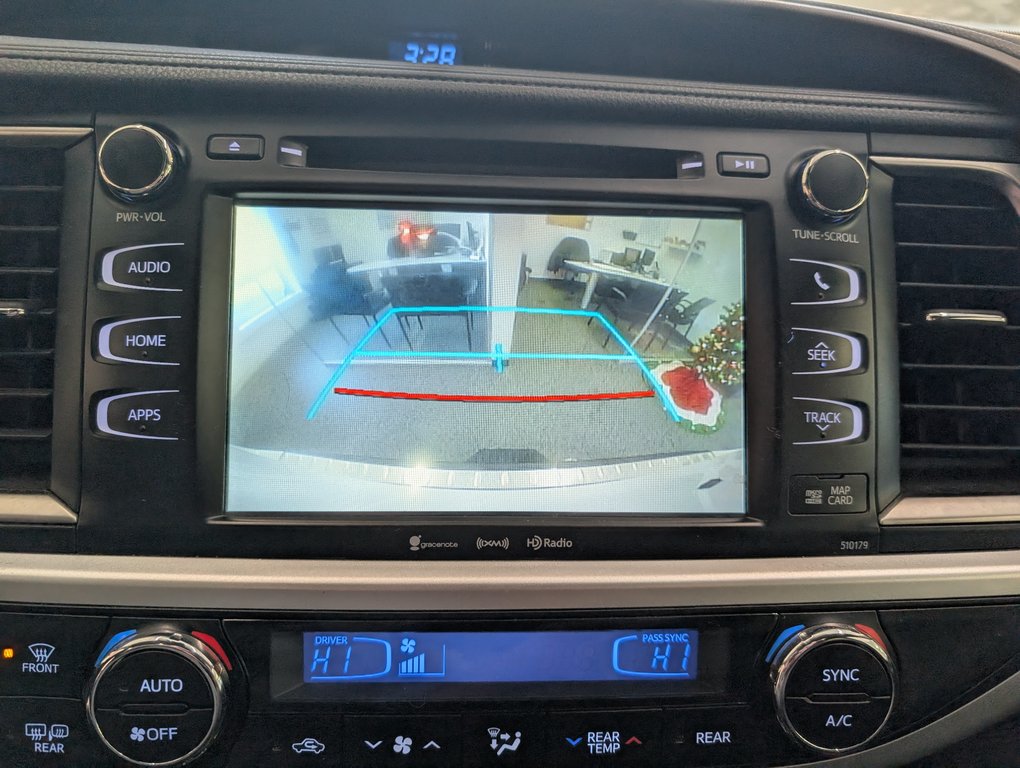 Toyota Highlander Hybrid XLE AWD 2017 à Magog, Québec - 19 - w1024h768px