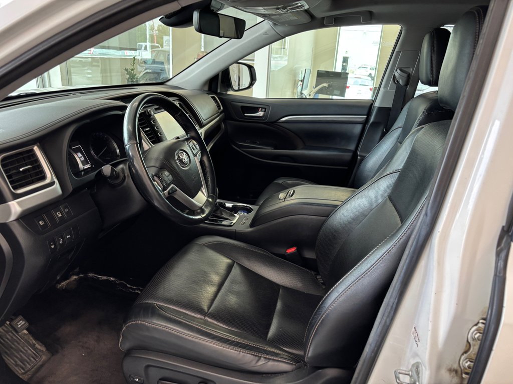 Toyota Highlander Hybrid Limited AWD, 2017 à Magog, Québec - 13 - w1024h768px