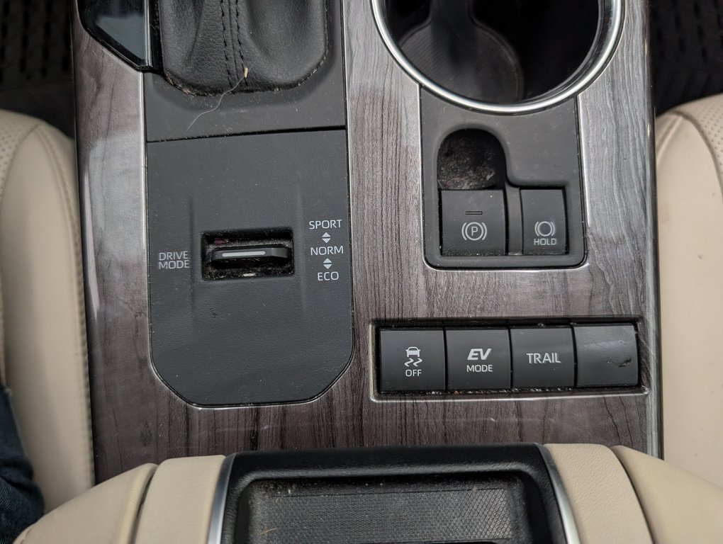 Toyota Highlander hybrid LIMITED PLATINUM, GARANTIUE JUSQU EN 2027, 2020 à Magog, Québec - 18 - w1024h768px