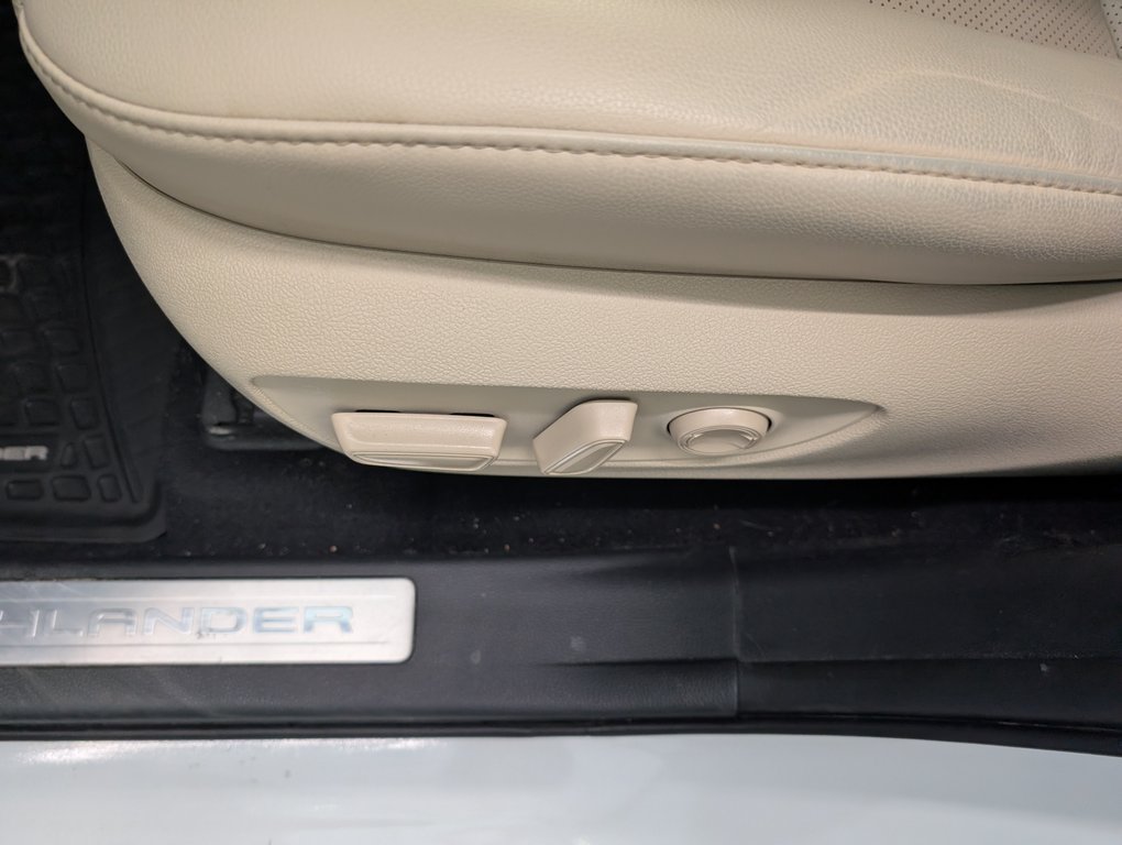 Toyota Highlander hybrid LIMITED PLATINUM, GARANTIUE JUSQU EN 2027, 2020 à Magog, Québec - 14 - w1024h768px