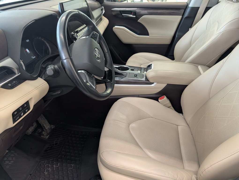 Toyota Highlander hybrid LIMITED PLATINUM, GARANTIUE JUSQU EN 2027, 2020 à Magog, Québec - 12 - w1024h768px