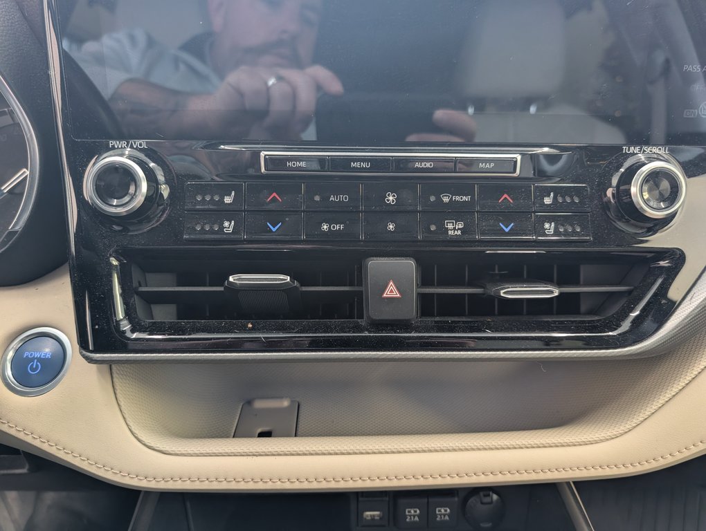 Toyota Highlander hybrid LIMITED PLATINUM, GARANTIUE JUSQU EN 2027, 2020 à Magog, Québec - 20 - w1024h768px