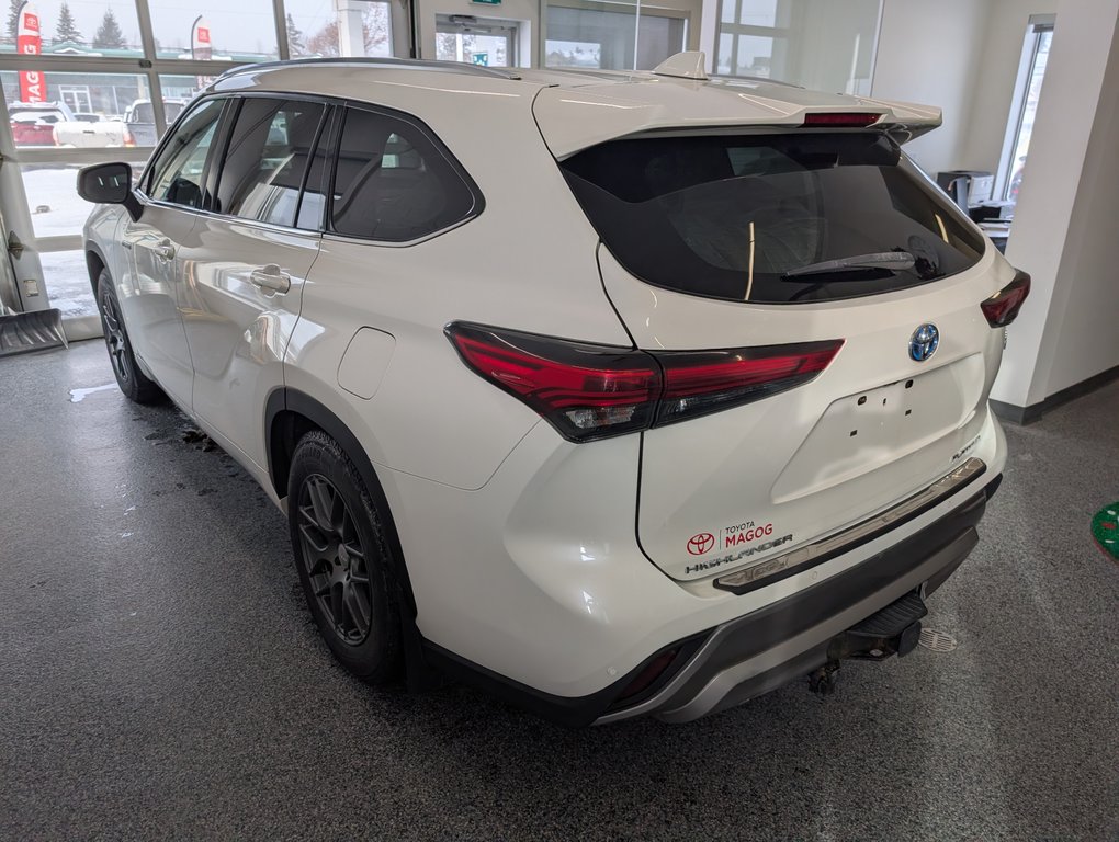 2021 Toyota Highlander hybrid LIMITED AWD, in Magog, Quebec - 4 - w1024h768px