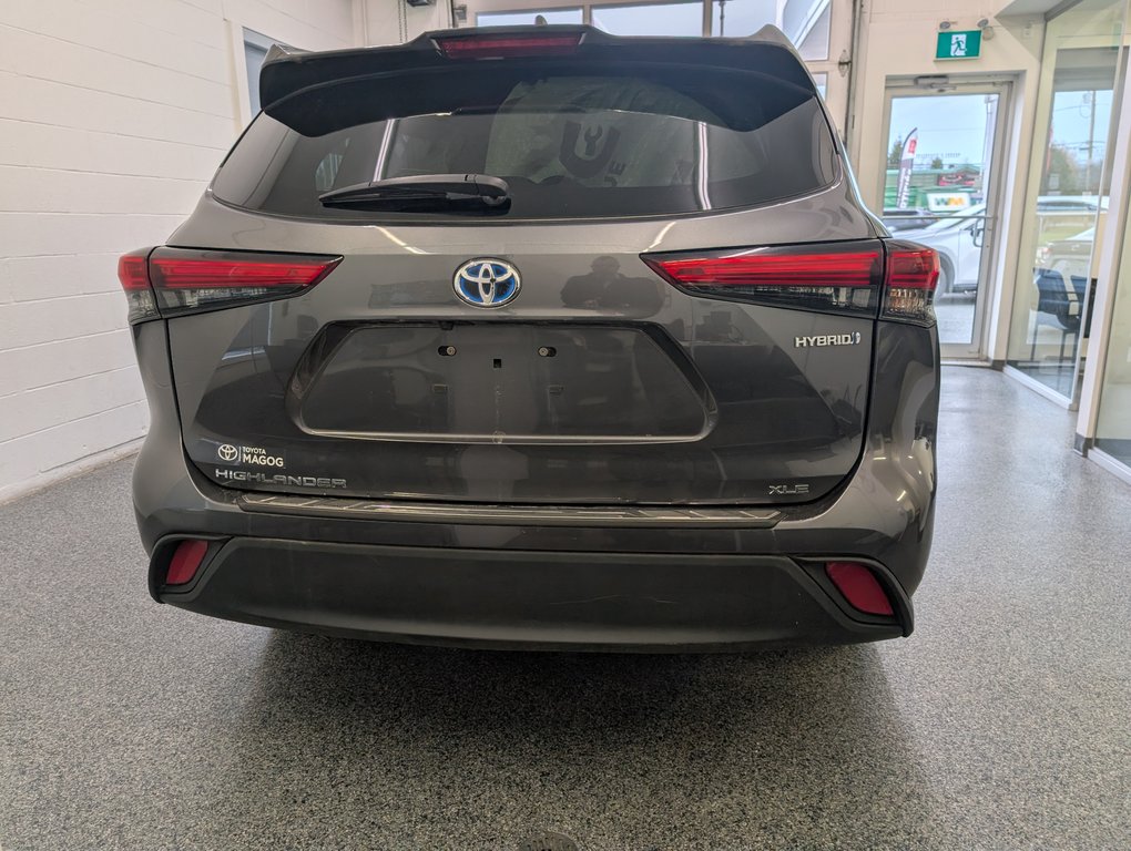 Toyota Highlander hybrid XLE AWD, GARANTIE JUSQU EN 2028, 2023 à Magog, Québec - 4 - w1024h768px
