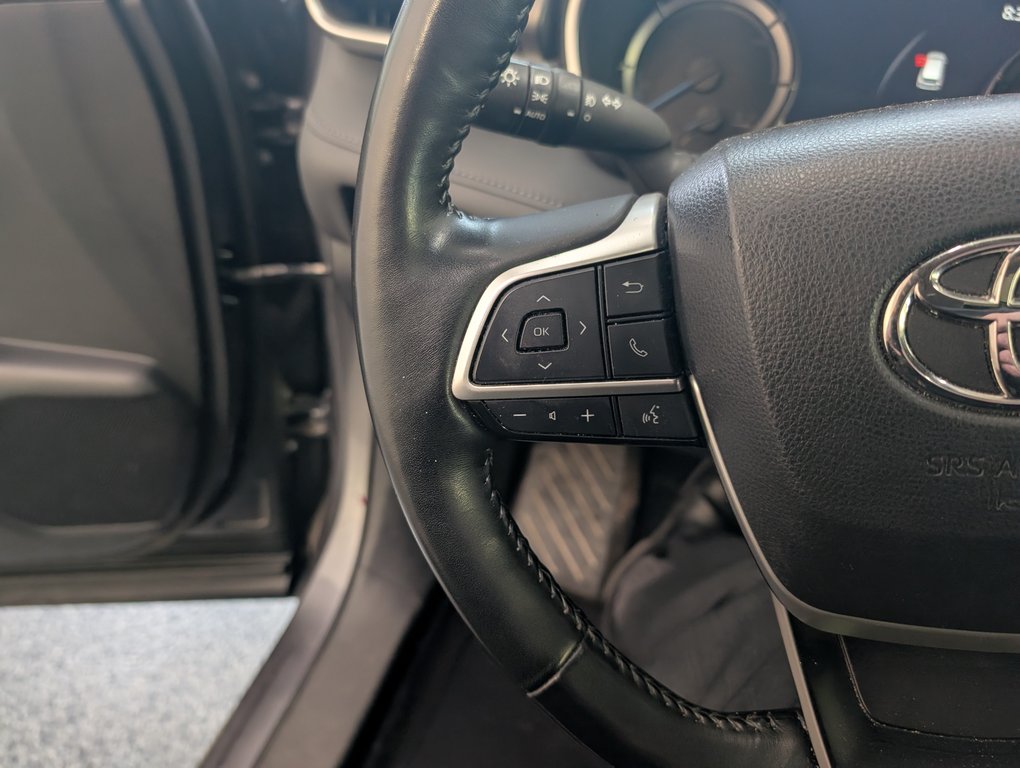 Toyota Highlander hybrid XLE AWD, GARANTIE JUSQU EN 2028, 2023 à Magog, Québec - 20 - w1024h768px