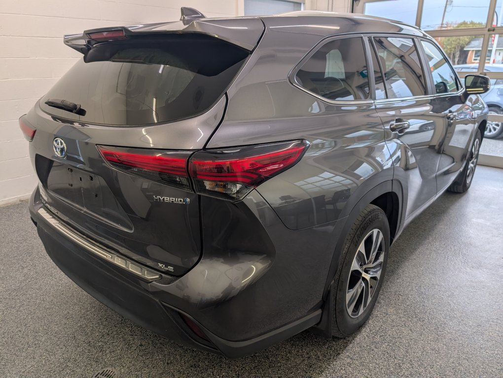 Toyota Highlander hybrid XLE AWD, GARANTIE JUSQU EN 2028, 2023 à Magog, Québec - 3 - w1024h768px
