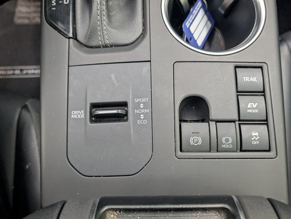 Toyota Highlander hybrid XLE AWD, GARANTIE JUSQU EN 2028, 2023 à Magog, Québec - 17 - w1024h768px
