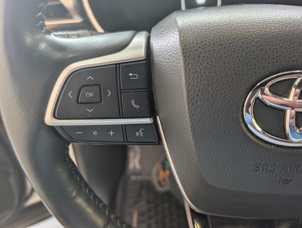 2023 Toyota Highlander hybrid LIMITED AWD, in Magog, Quebec - 21 - w1024h768px