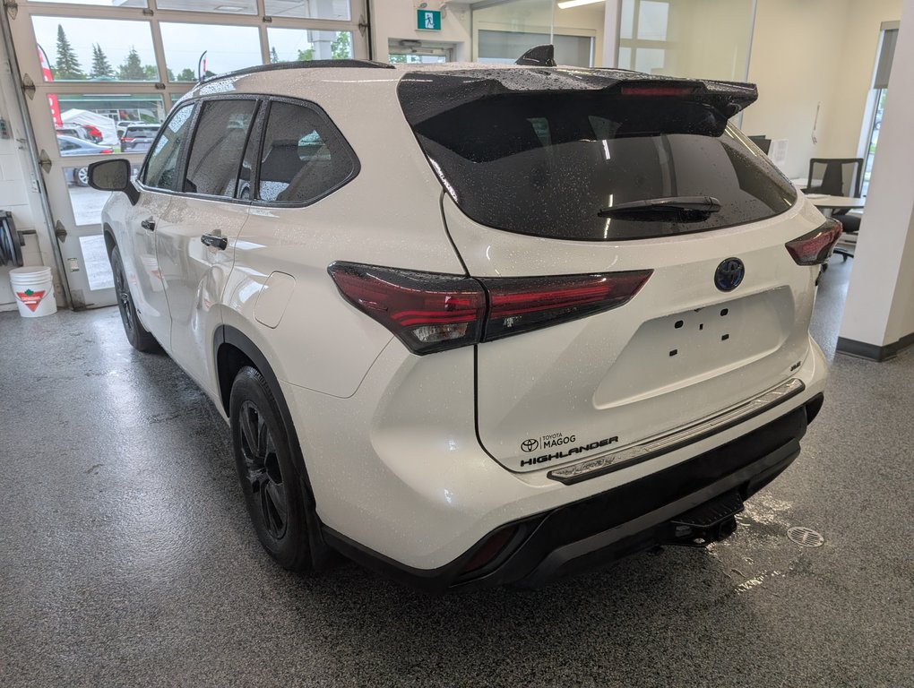 2024 Toyota Highlander hybrid XLE NIGHTSHADE AWD, in Magog, Quebec - 3 - w1024h768px