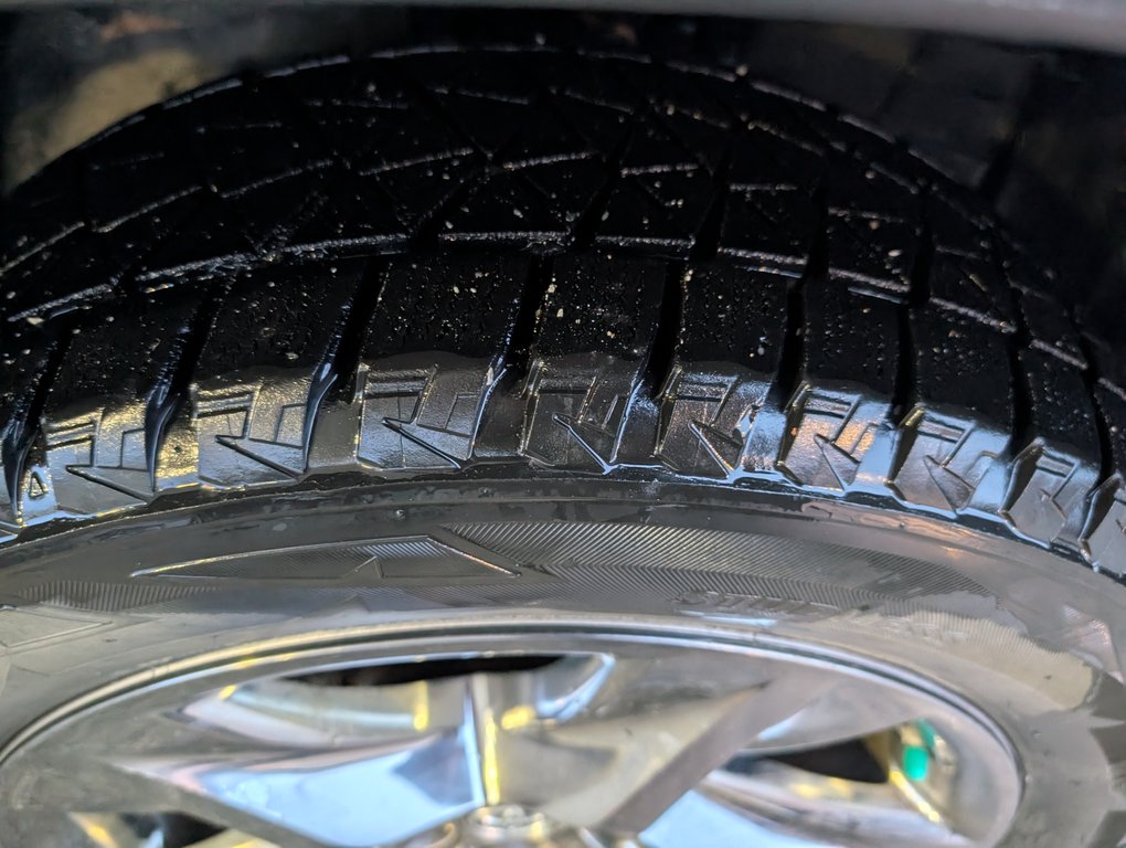 2017 Toyota Highlander Limited AWD, in Magog, Quebec - 28 - w1024h768px