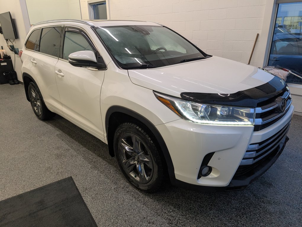 2017 Toyota Highlander Limited AWD, in Magog, Quebec - 1 - w1024h768px