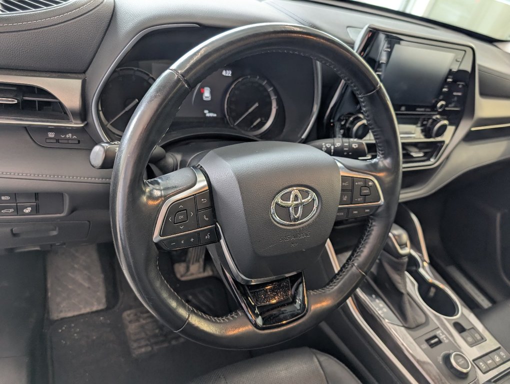 2020 Toyota Highlander Limited AWD, in Magog, Quebec - 14 - w1024h768px