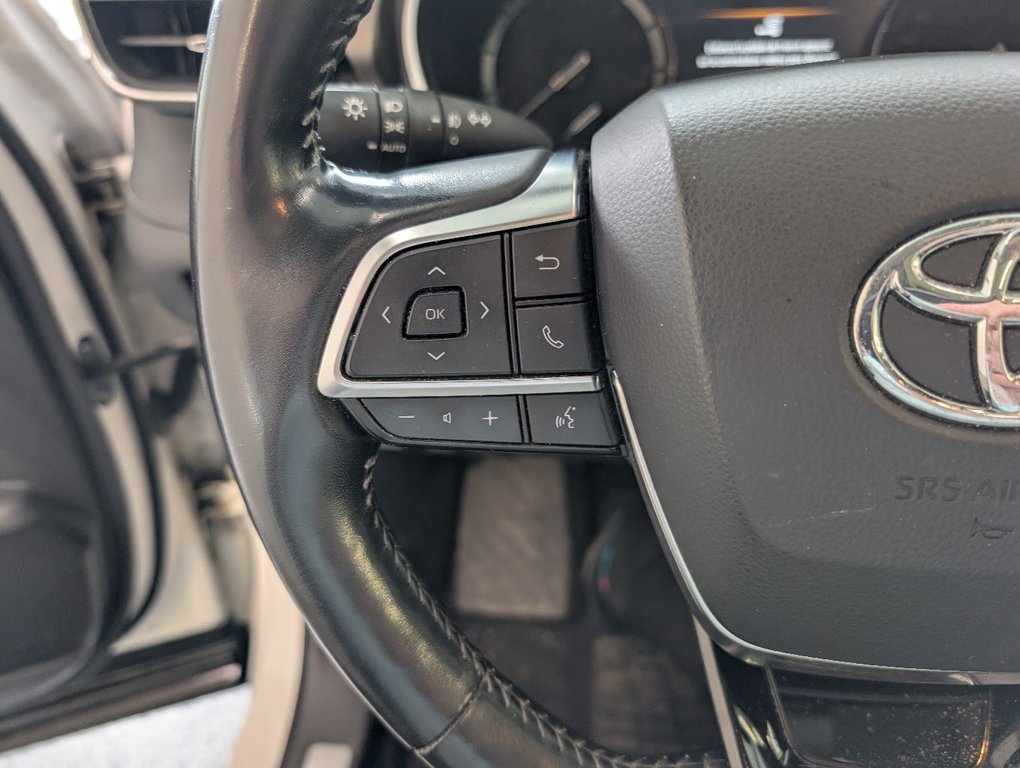 2020 Toyota Highlander Limited AWD, in Magog, Quebec - 22 - w1024h768px