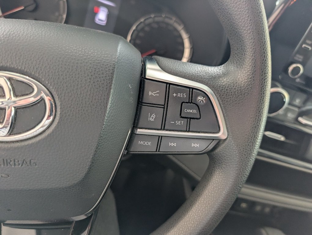 Toyota Highlander LE AWD 2020 à Magog, Québec - 23 - w1024h768px