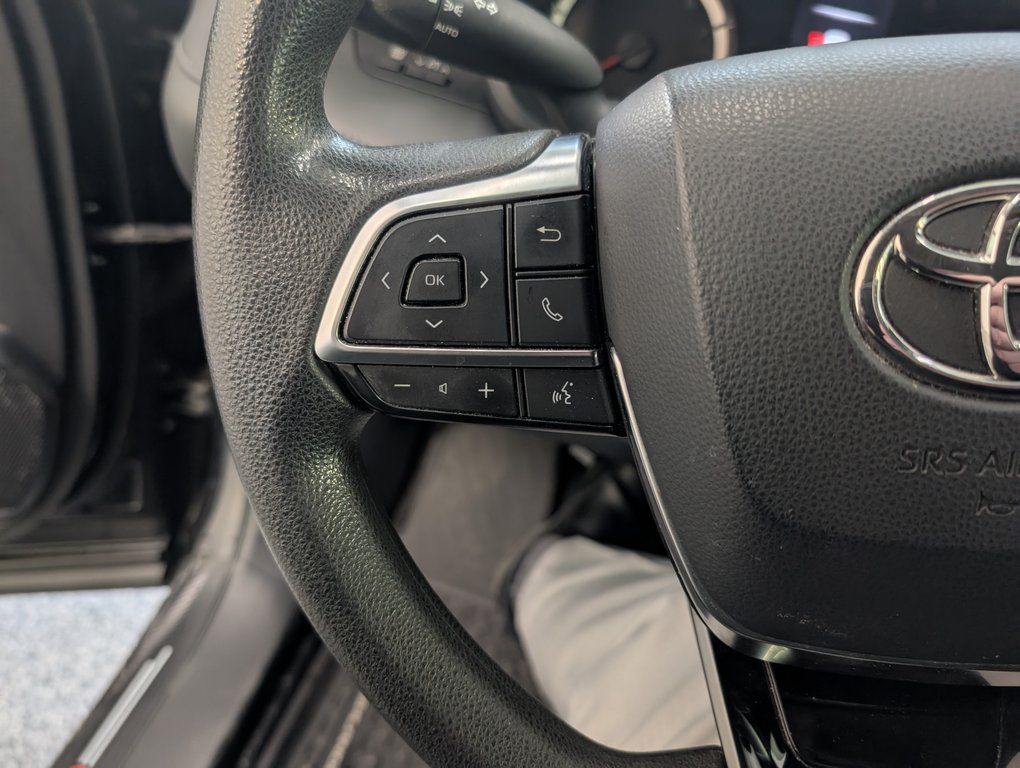 2020 Toyota Highlander LE AWD in Magog, Quebec - 19 - w1024h768px