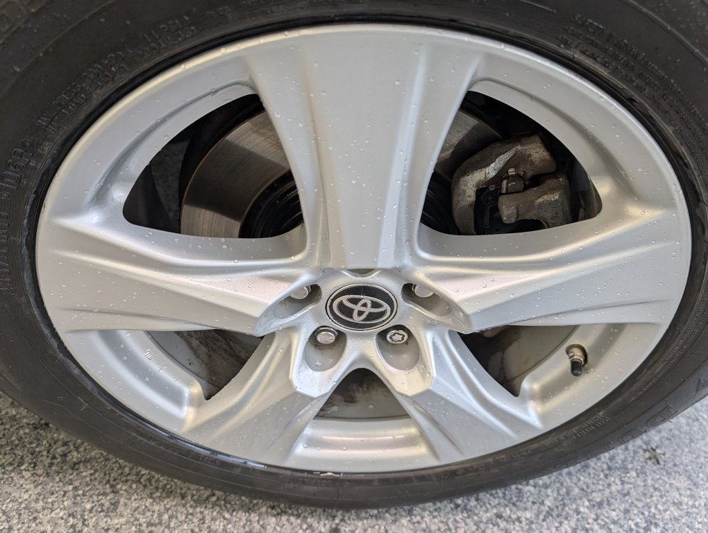 2020 Toyota Highlander LE AWD in Magog, Quebec - 24 - w1024h768px