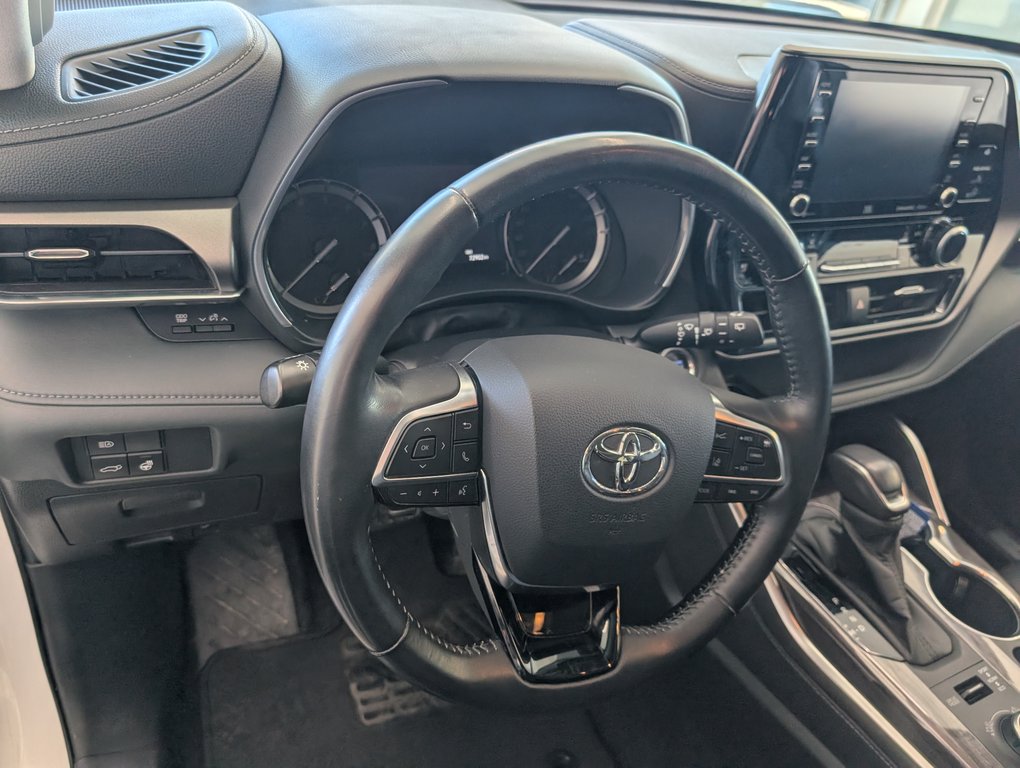 Toyota Highlander Limited AWD, 2020 à Magog, Québec - 11 - w1024h768px