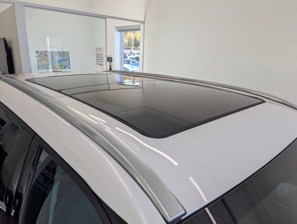 Toyota Highlander Limited AWD, 2020 à Magog, Québec - 26 - w1024h768px