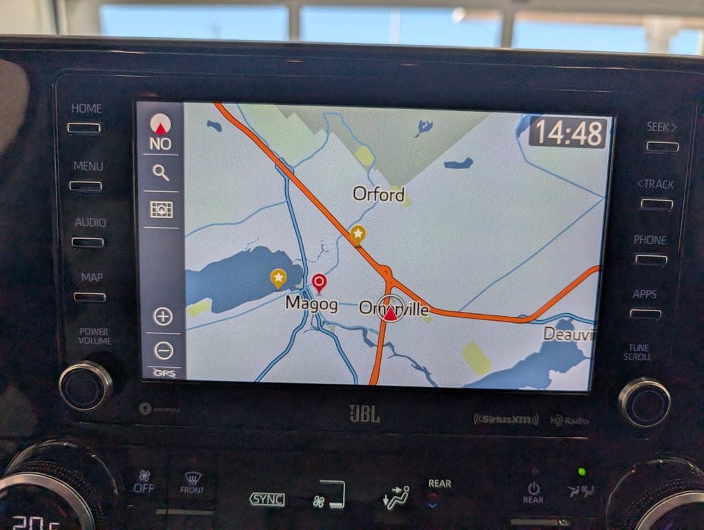 Toyota Highlander Limited AWD, 2020 à Magog, Québec - 22 - w1024h768px