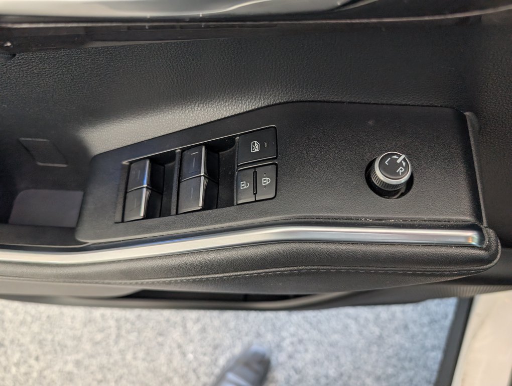 Toyota Highlander Limited AWD, 2020 à Magog, Québec - 13 - w1024h768px