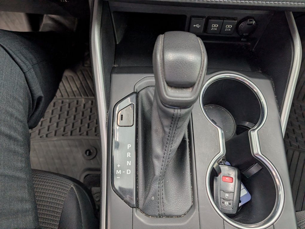 Toyota Highlander LE AWD 2020 à Magog, Québec - 17 - w1024h768px