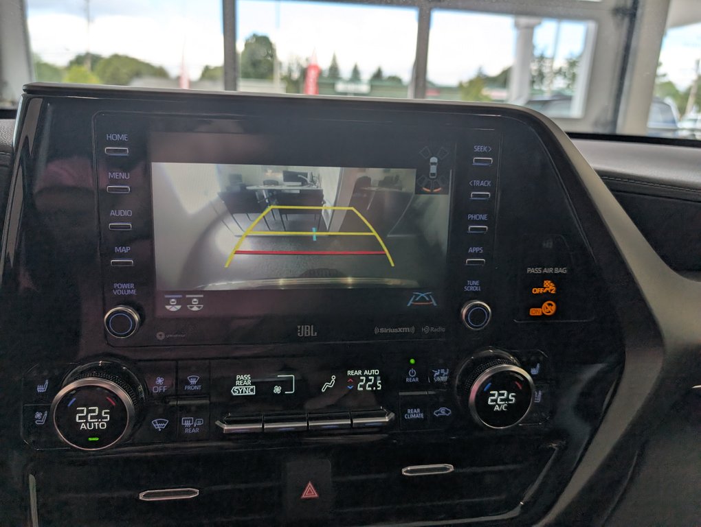 2022 Toyota Highlander Limited AWD, GARANTIE JUSQU EN 2026, in Magog, Quebec - 21 - w1024h768px