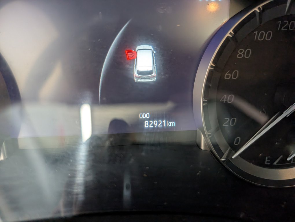 2022 Toyota Highlander XLE AWD in Magog, Quebec - 25 - w1024h768px
