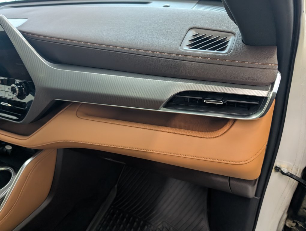 Toyota Highlander Limited AWD, GARANTIE JUSQU EN 2029, 2022 à Magog, Québec - 10 - w1024h768px