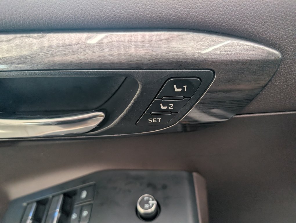 Toyota Highlander Limited AWD, GARANTIE JUSQU EN 2029, 2022 à Magog, Québec - 17 - w1024h768px